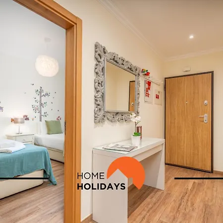 #010 Marina By Holidays *