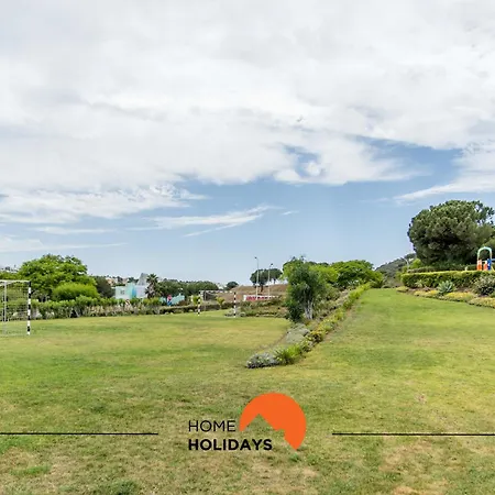 Апартаменты #010 Marina By Holidays *