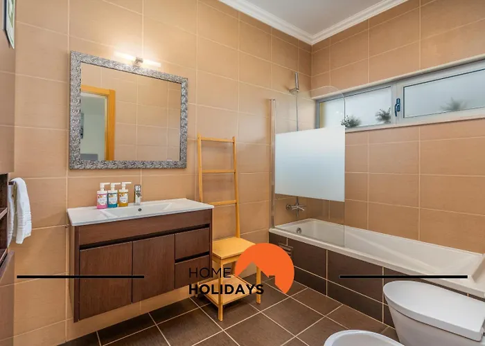 #010 Marina By Holidays דירה אלבופיירה