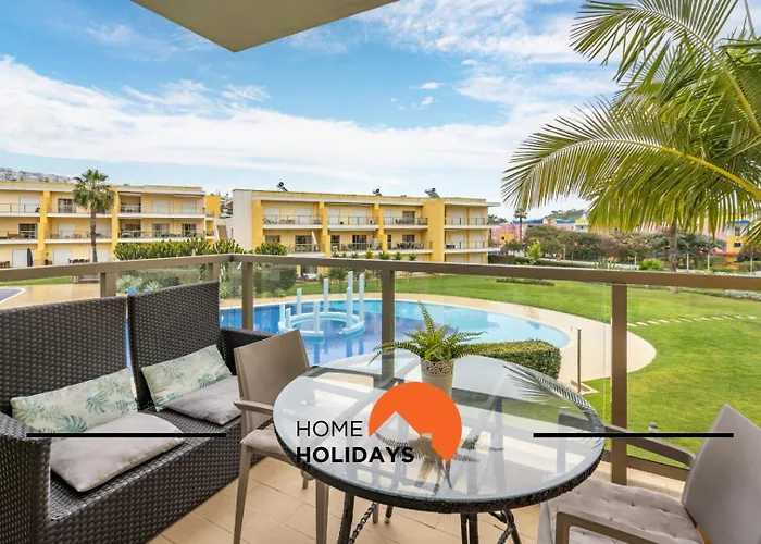 #010 Marina By Holidays *