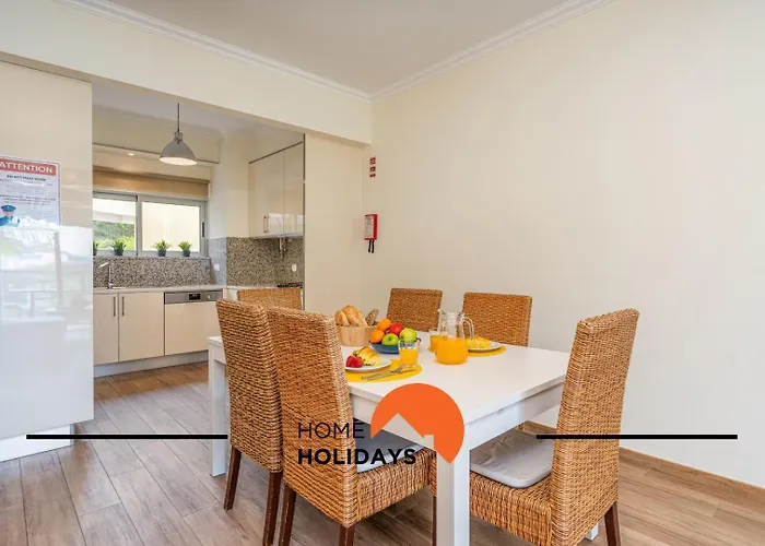 #010 Marina By Holidays דירה *