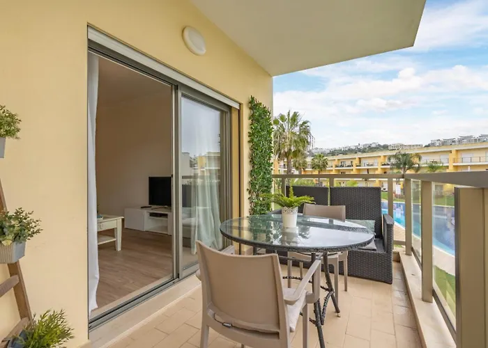 #010 Marina By Holidays *